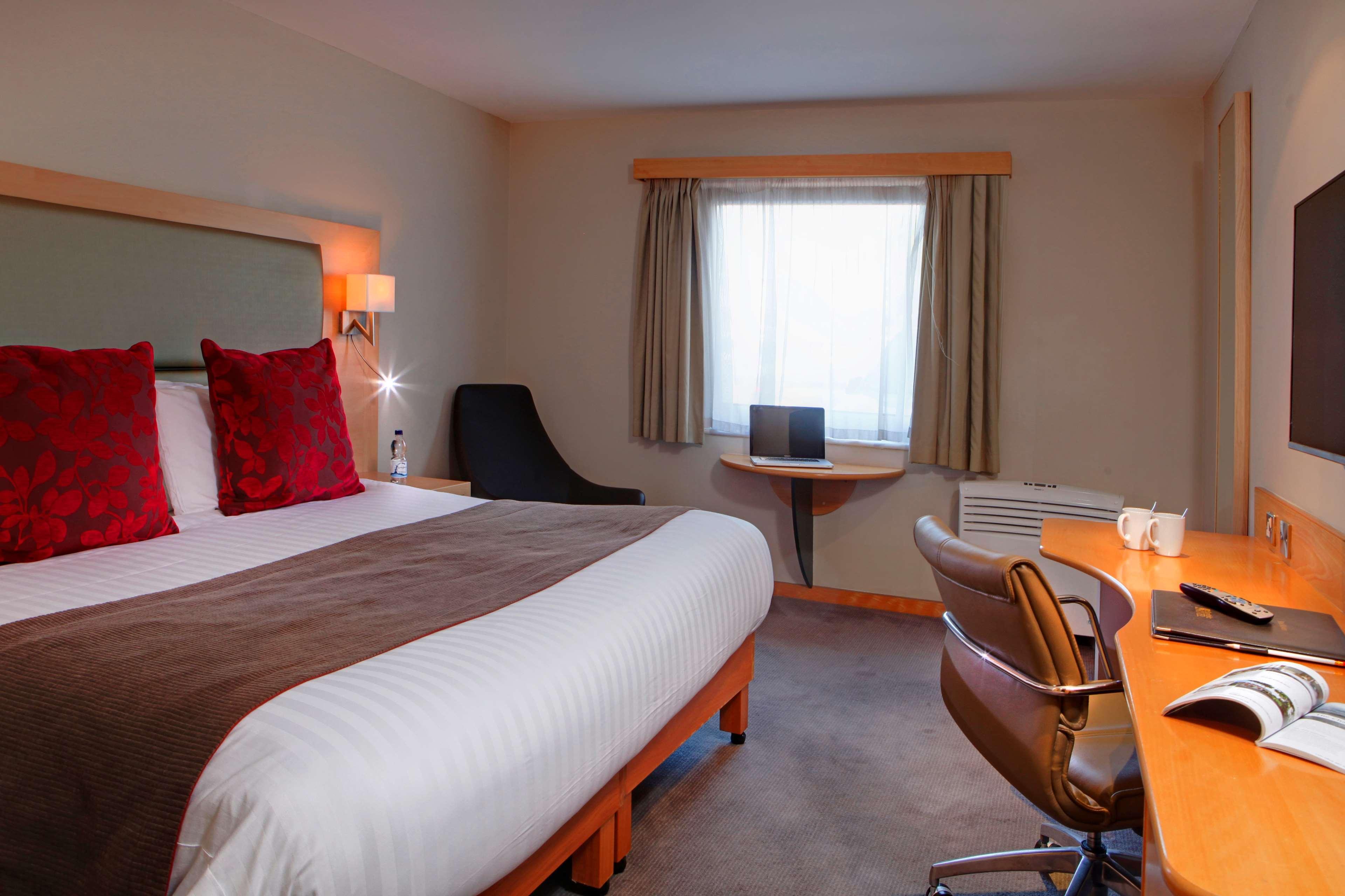 Best Western Atlantic Hotel Chelmsford Buitenkant foto