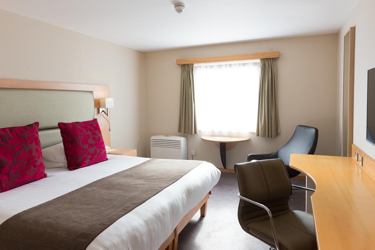 Best Western Atlantic Hotel Chelmsford Buitenkant foto